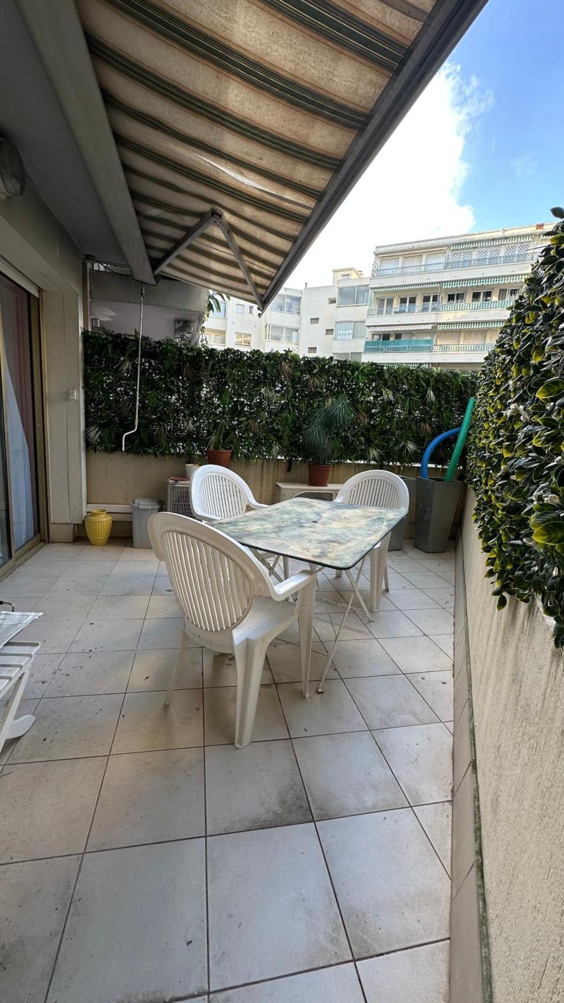 Paradou On The Beach, Amazing View, 3 Beds Appartement